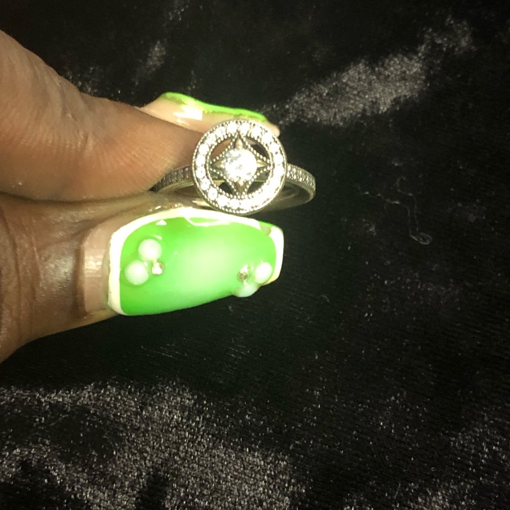 Pandora Vintage ring size 5 onlyw  as p